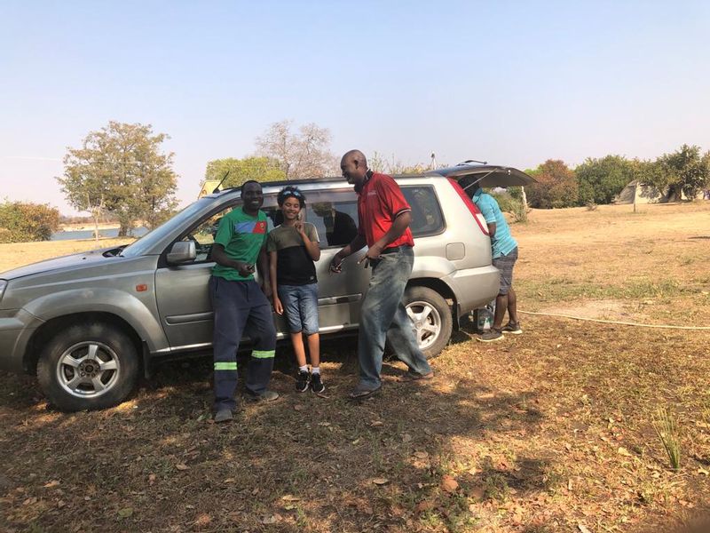 Livingstone Private Tour - Children enjoying themselves whilst travelling to Lusaka 