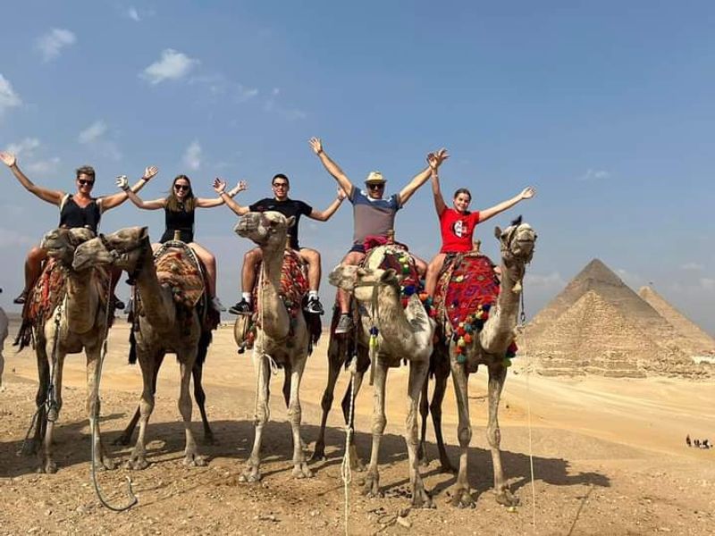 Giza Private Tour - The camels around pyramids