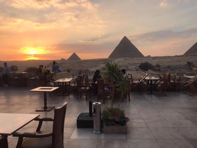 Giza Private Tour - The charming view