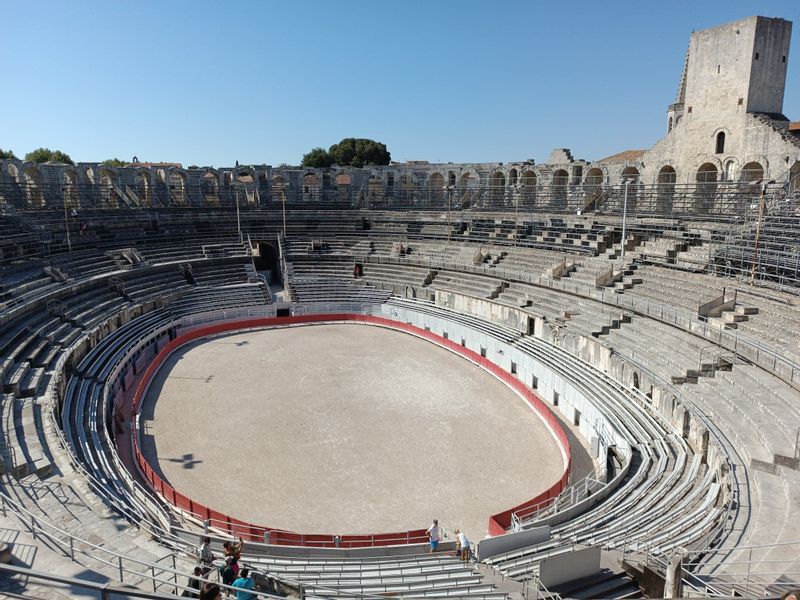 Aix en Provence Private Tour - Coliseum Arles