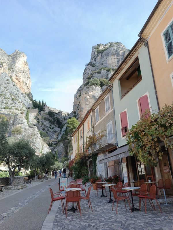 Aix en Provence Private Tour - Moustier Ste Marie