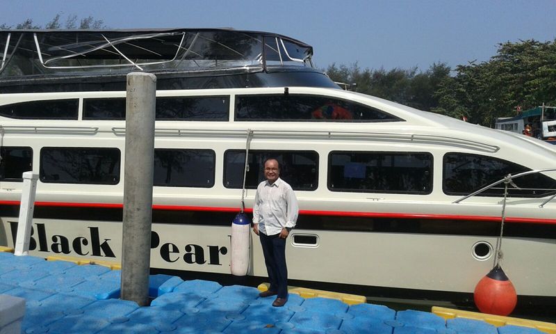 Jakarta Private Tour - its time for you to take the boat, which will be depart to Marina Pier in Ancol 