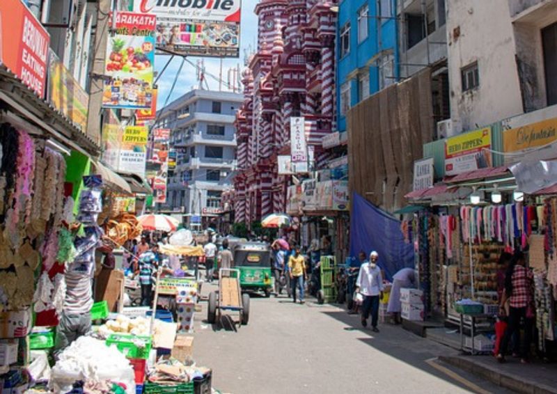 Colombo Private Tour - The Bazaar