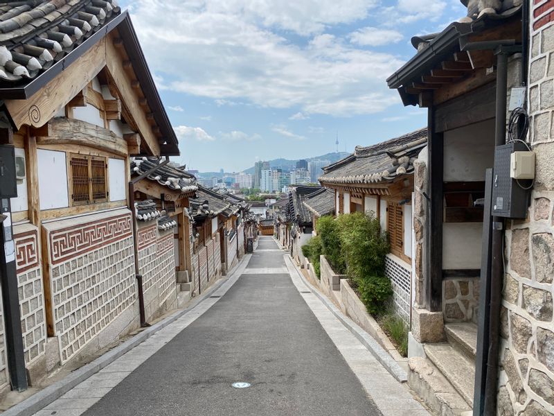 Seoul Private Tour - Bukchon Hanok vilage