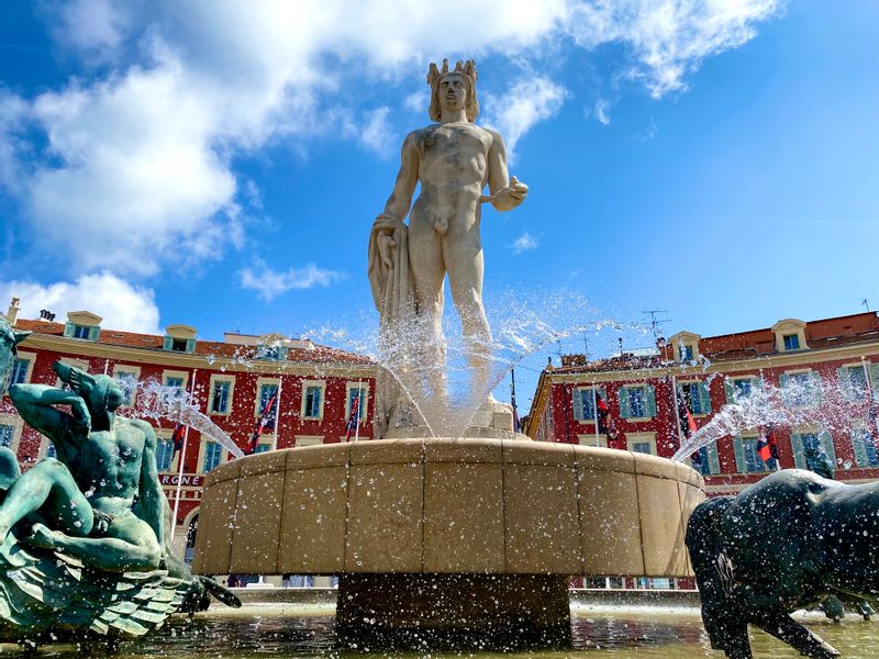 Cannes Private Tour - Place Massena