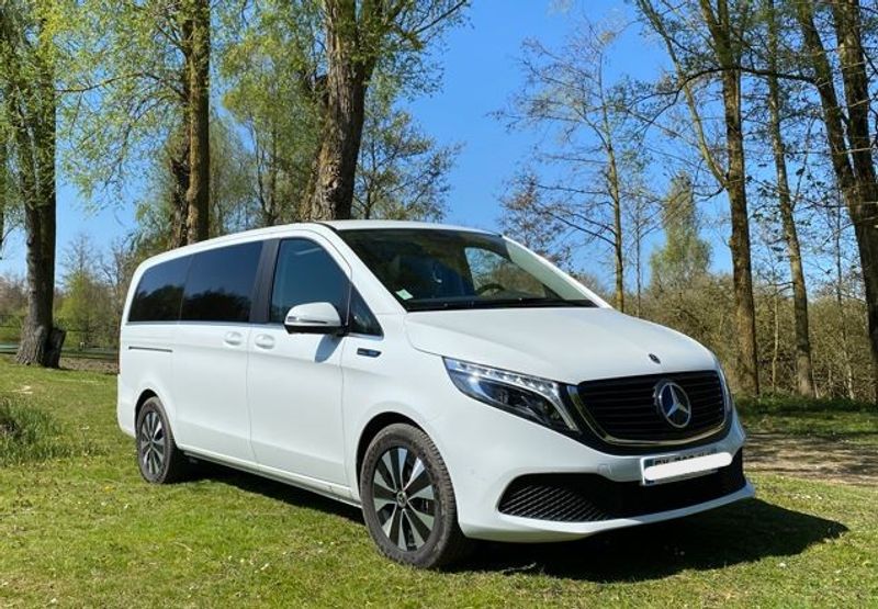 Cannes Private Tour - minivan MERCEDES EQV with panoramic roof - 6 seats