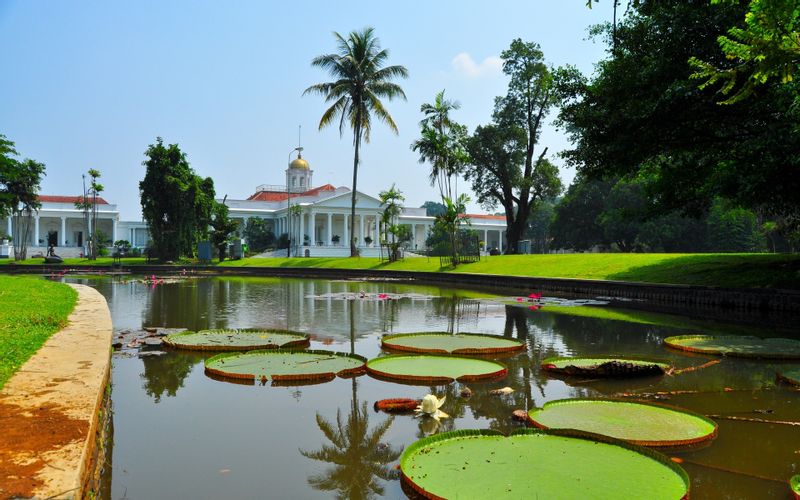 Jakarta Private Tour - Botanical Garden of Bogor