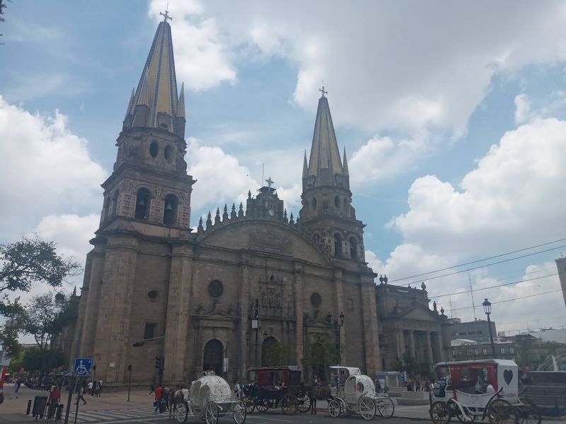 Guadalajara Private Tour - La Catedral de Guadalajara