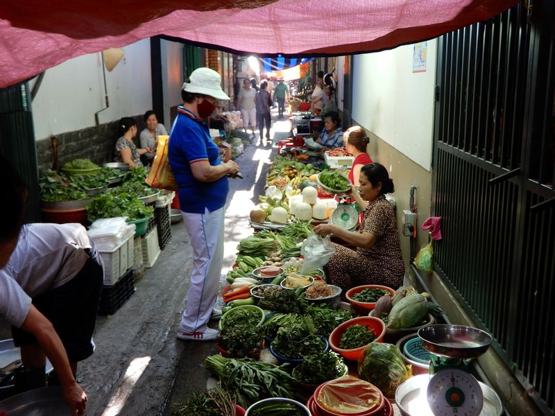 Ho Chi Minh Private Tour - local market