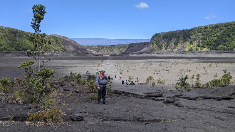 Hawaii (Big Island) Private Tour - Looking across the crater floor.