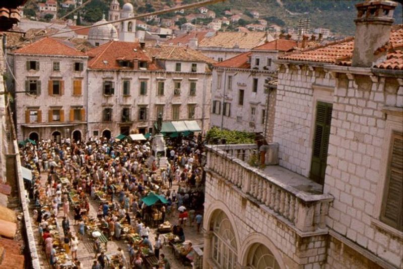 Dubrovnik Private Tour - Dubrovnik farmer's market back in the 60s from the Jesuit steps - our ending point