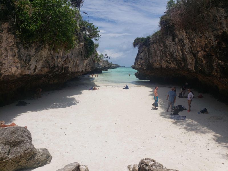 Zanzibar Private Tour - Tranquil of Mtende beach