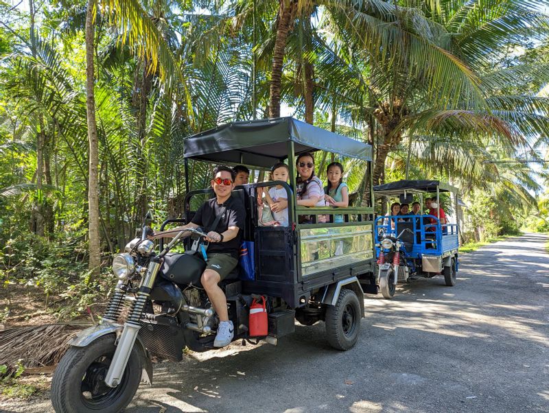 Ho Chi Minh Private Tour - Tuk Tuk ride