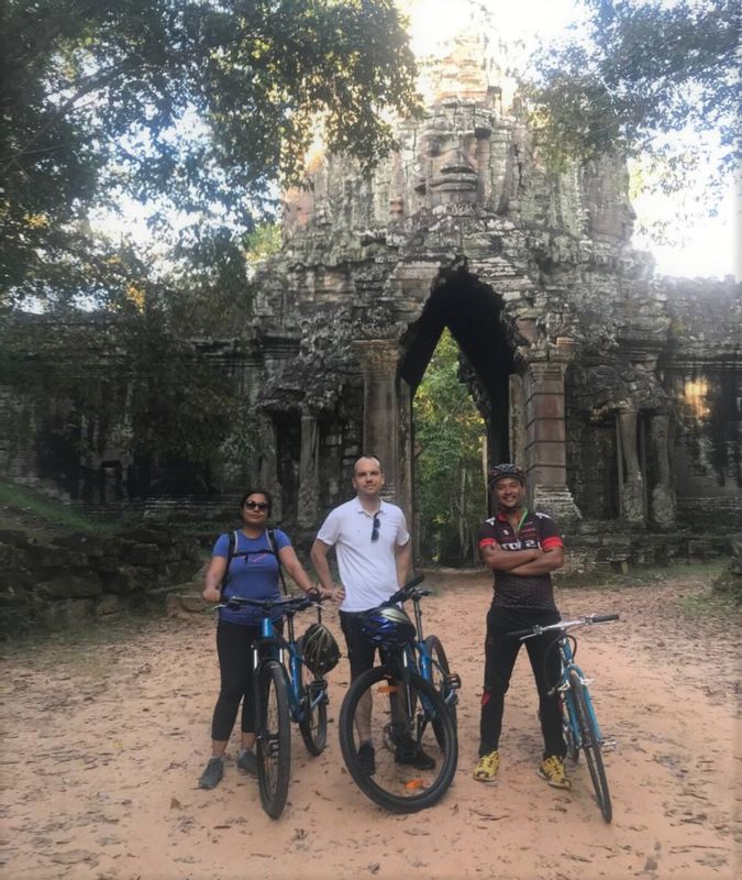 Siem Reap Private Tour - West Gate Temple 