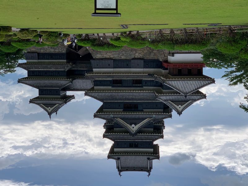 Tokyo Private Tour - Matsumoto Castle (Registered as National Treasure; picture 3/7)