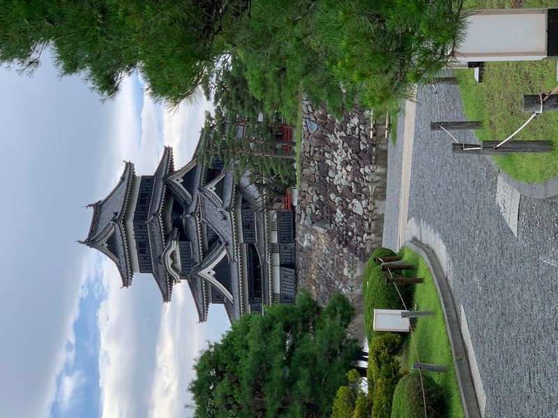 Tokyo Private Tour - Matsumoto Castle (Registered as National Treasure; picture 2/7)