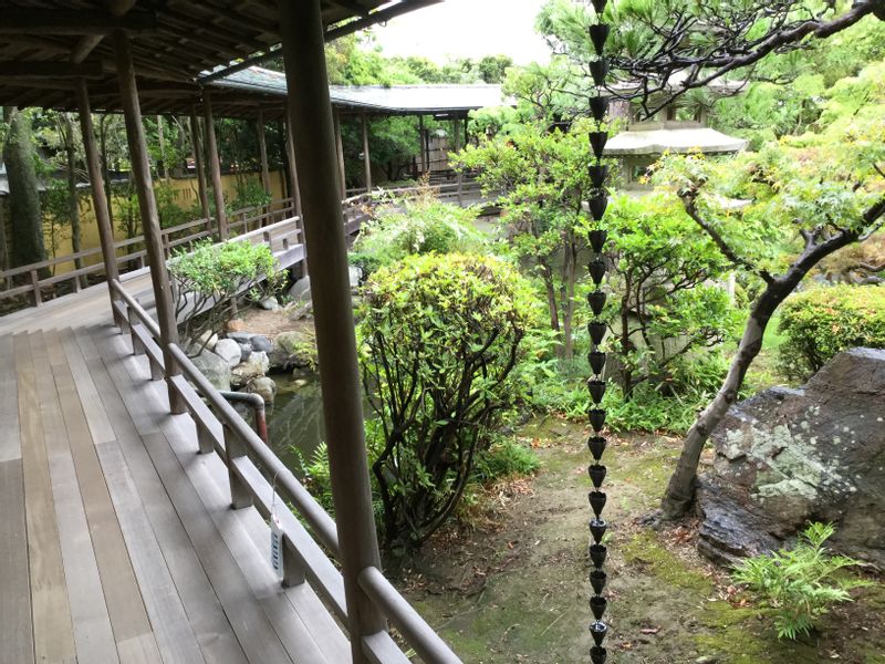 Tokyo Private Tour - The corridor around the garden of Taishaku-ten temple