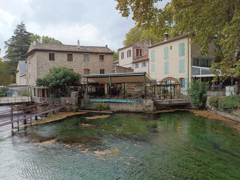 Aix en Provence Private Tour - Fontaine de Vaucluse