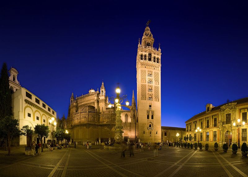 Seville Private Tour - null