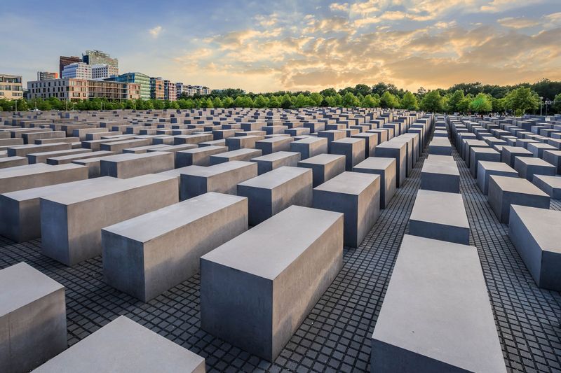 Berlin Private Tour - Holocaust memorial