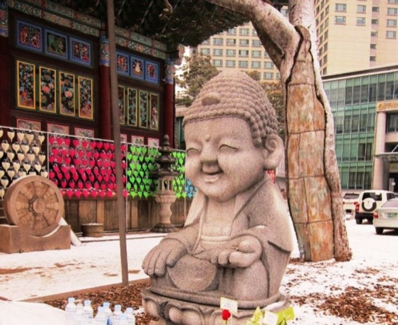 Seoul Private Tour - Jogye-sa Buddhist Temple (national headquarters) 