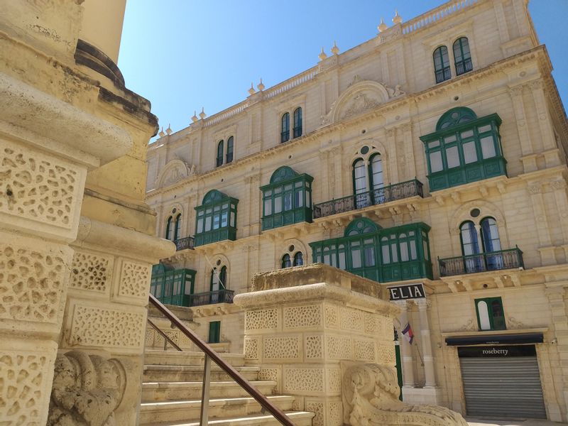 Malta Private Tour - Republic Street