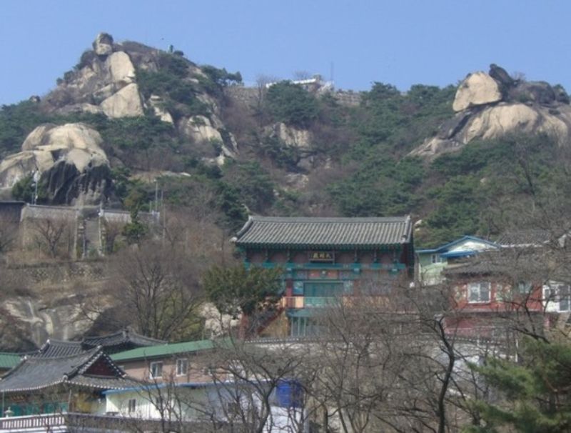 Seoul Private Tour - the "Benevolent King" temple/shrine complex of Inwang-san, the most active site of Korean Shamanism for thousands of years.  Note the "Benevolent King" natural-statue itself, upper-left.