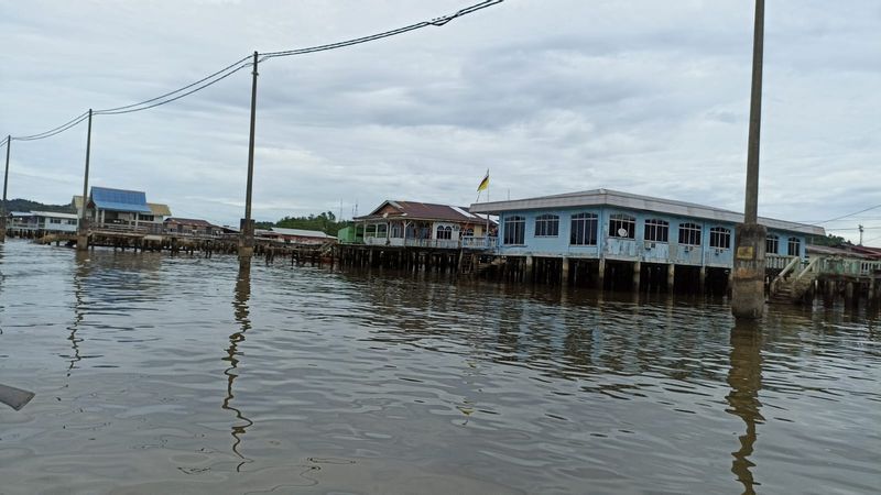 Bandar Seri Begawan Private Tour - View of Water Village