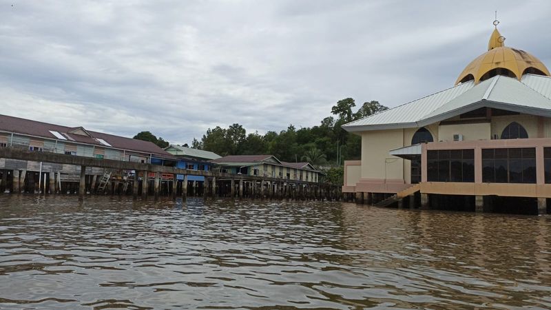 Bandar Seri Begawan Private Tour - View of jetty around the Water Village