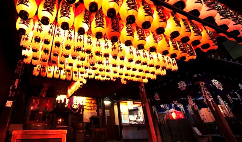 Osaka Private Tour - Lanterns capture your eyes...and mood! Authentic