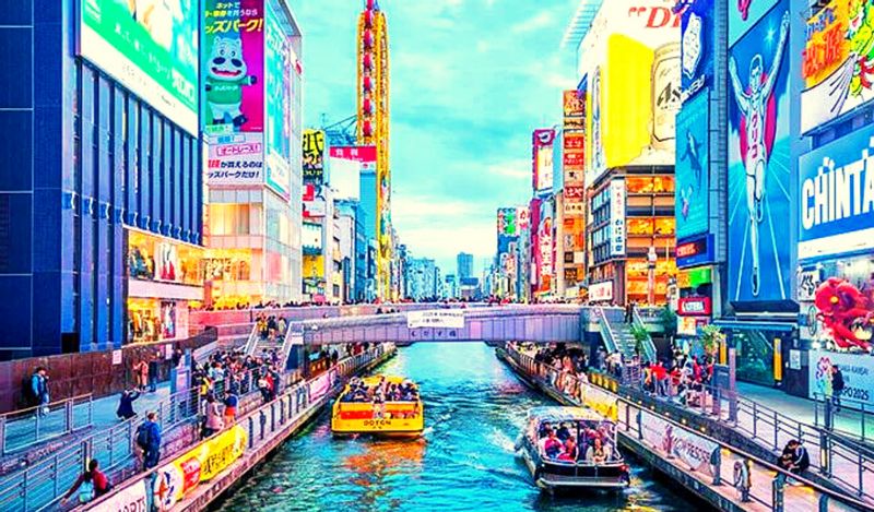 Osaka Private Tour - The Dotonbori river. Always a hive of activity. Features a lot of famous places/stores/restaurants/billboards of Osaka. 