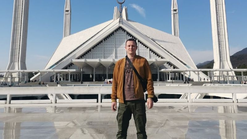 Islamabad Private Tour - Russian Client at Faisal Mosque 