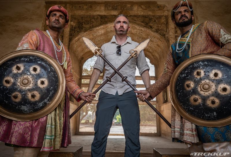 Lahore Private Tour - Mughals-era guards just for the picture