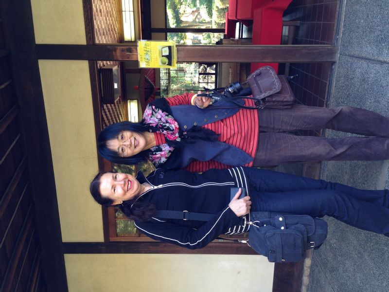 Aichi Private Tour - At tea house with an Australian guest after drinking nice Matcha
