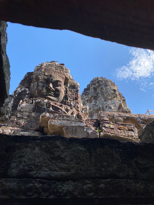 Siem Reap Private Tour - Bayon temple with big buddha 4 faces.