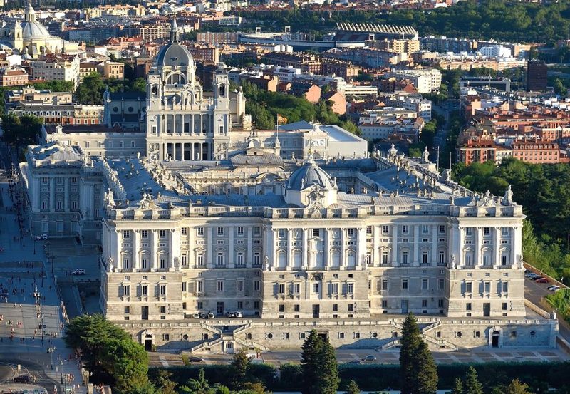 Madrid Private Tour - Royal Palace