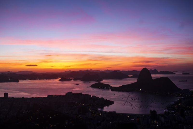 Rio de Janeiro Private Tour - The beautiful sunrise in Rio !!!