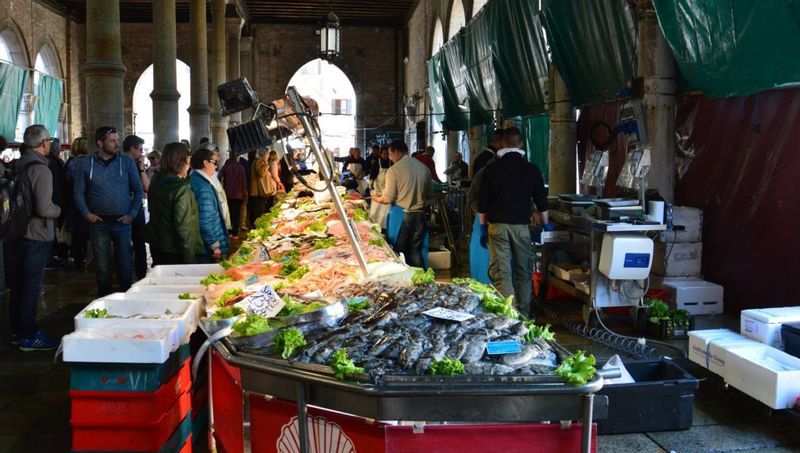 Venice Private Tour - Rialto's fish market