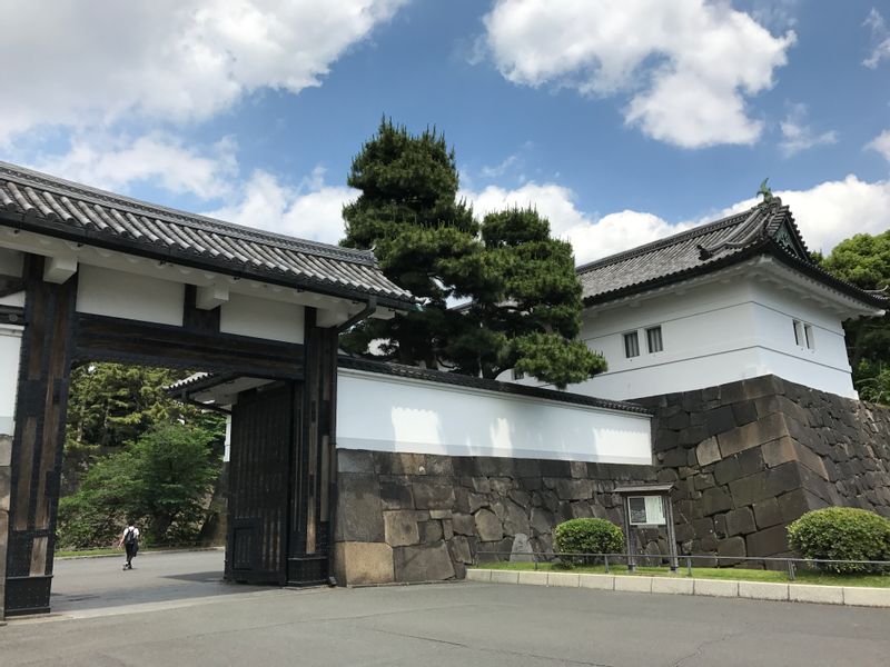 Tokyo Private Tour - Sakurada-mon Gate