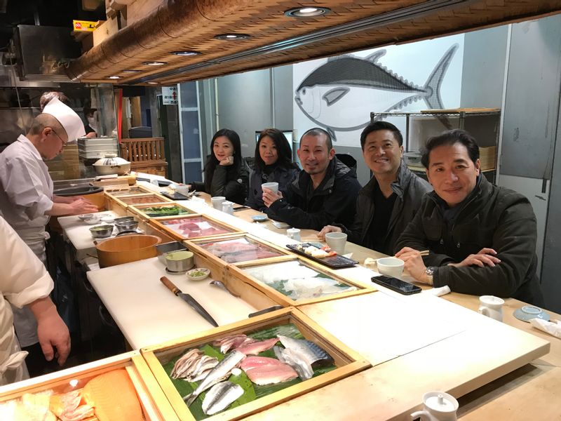 Tokyo Private Tour - Sushi restaurant at Tsukiji Outer Market
