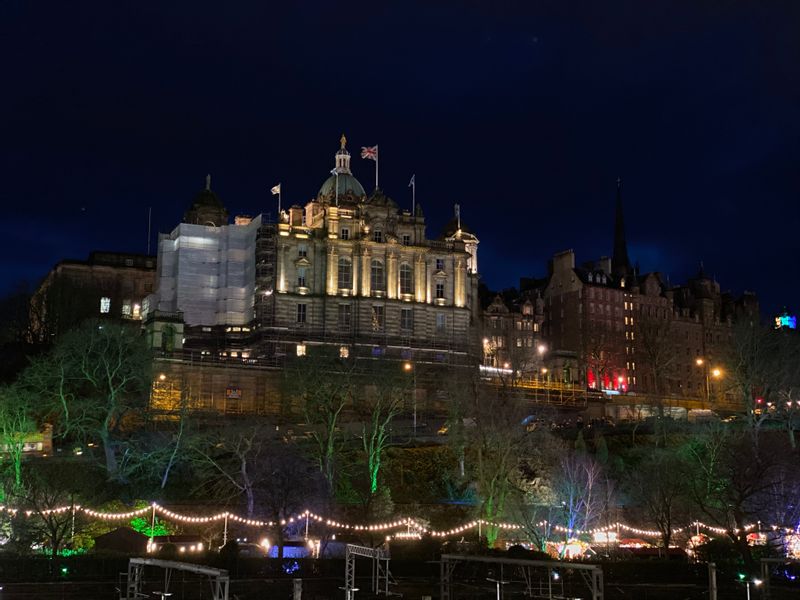 Edinburgh Private Tour - The Mound