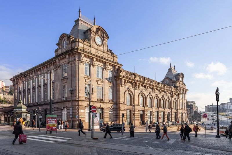 Porto Private Tour - São Bento Railway Station