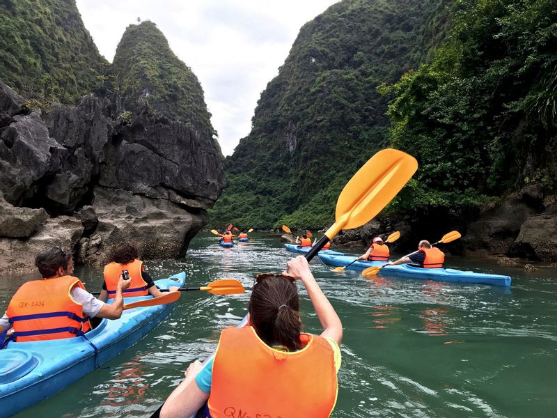 Hanoi Private Tour - Kayaking in Halong Bay