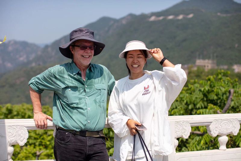 Beijing Private Tour - Cathy with customer 