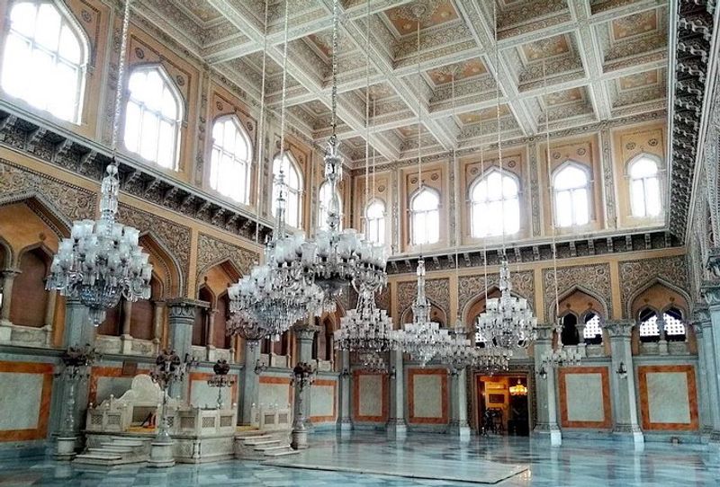 Hyderabad Private Tour - Inside Chowmoholla palace