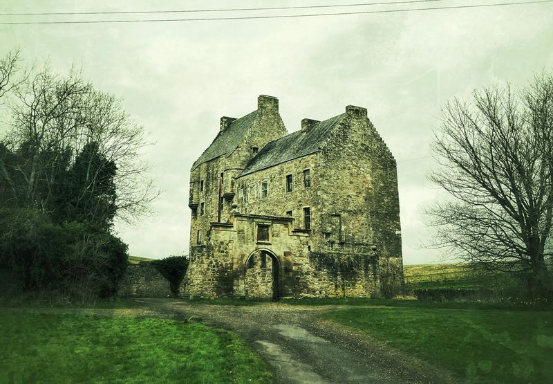 Edinburgh Private Tour - Midhope Castle