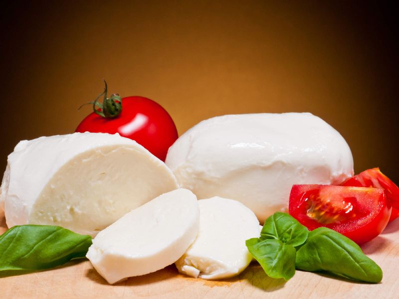 Amalfi Coast Private Tour - mozzarella cheese