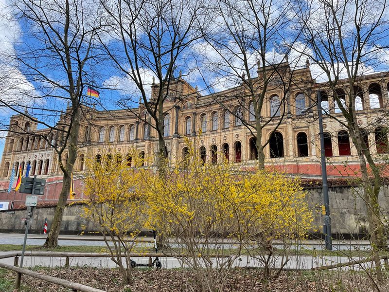 Munich Private Tour - Maximilianeum: Bavaria's Parliament