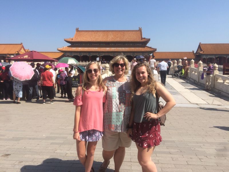 Beijing Private Tour - Happy tour at Forbidden city 