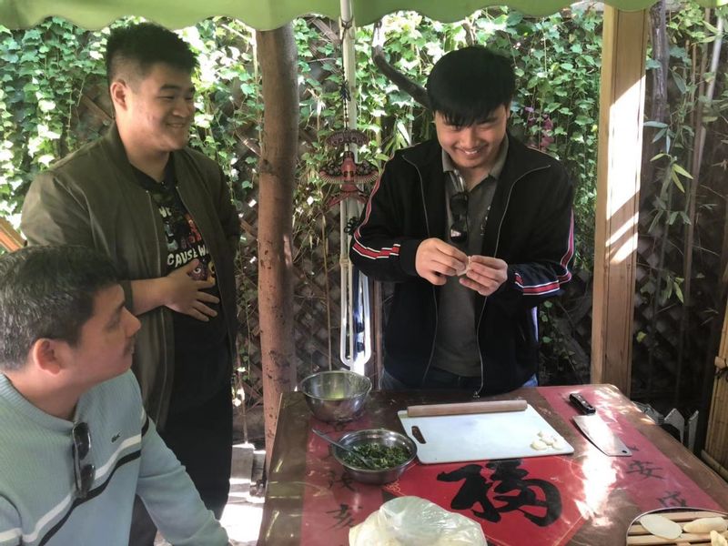 Beijing Private Tour - Hutong family dumpling making 